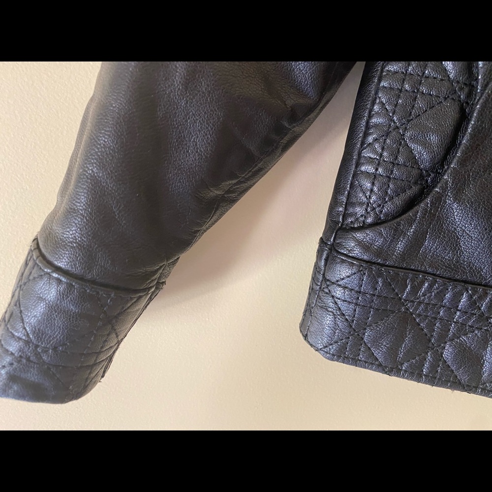 Leather jacket - Picture 6 of 8